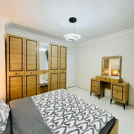 Ekinci Cihangir Apartment *